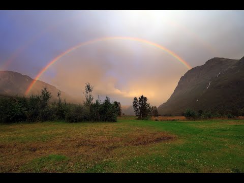 Видео: В чем духовное значение радуги вокруг солнца?