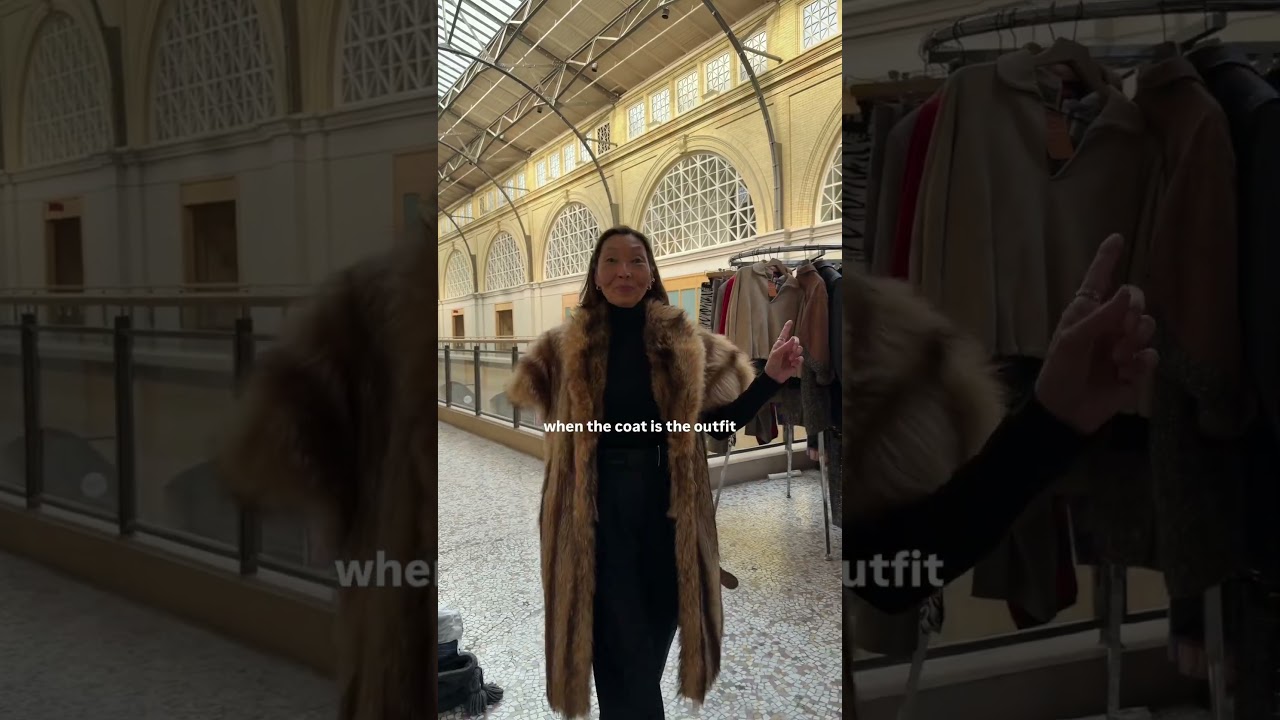 Love a vintage find, this preloved coat was thoughtfully reworked 🪡🤎 by @Porter Vintage ...