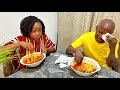 Kenyan dad tries eating fufu for the first time in ghana