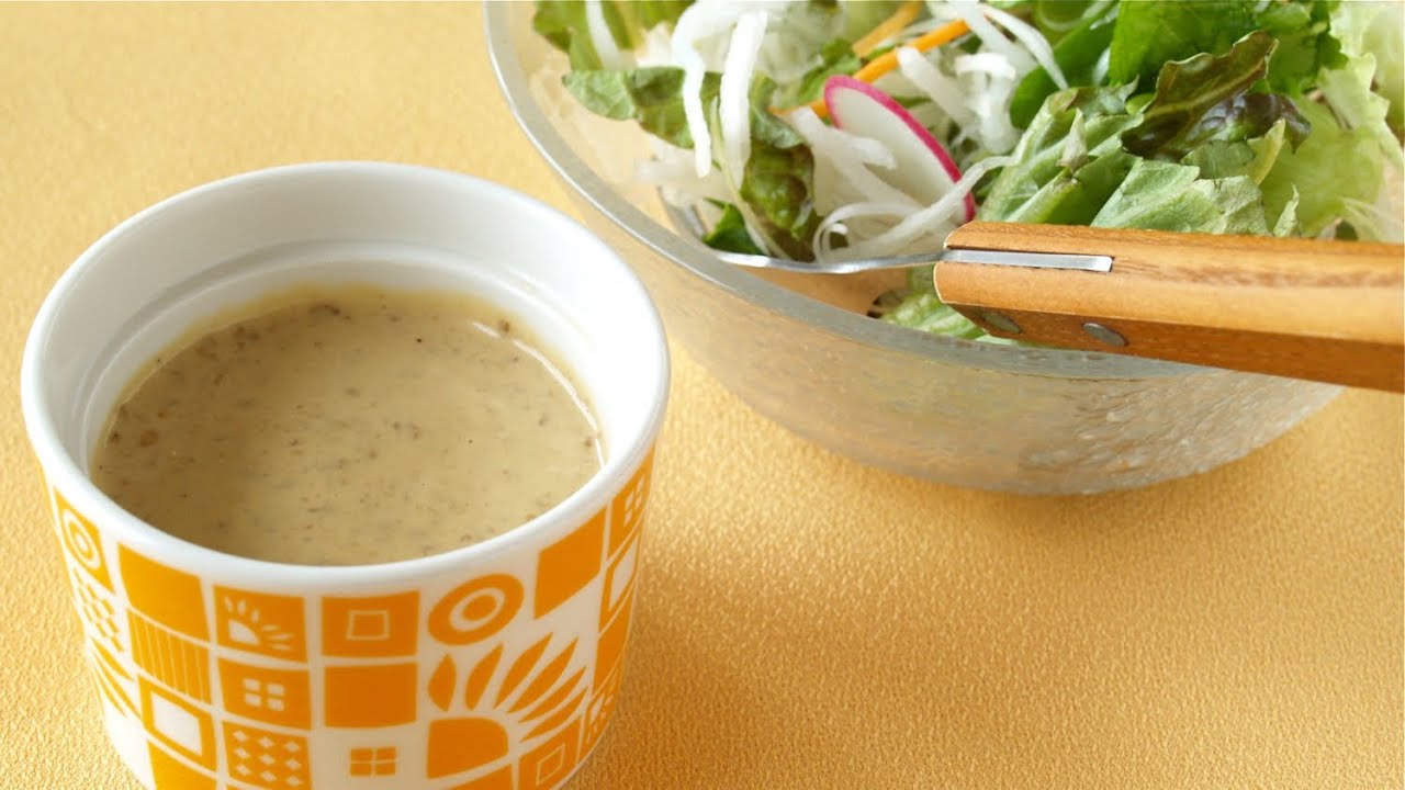 How to Make Japanese Creamy Sesame Seed Dressing (Recipe) ごまドレッシングの作り方 (レシピ) | ochikeron