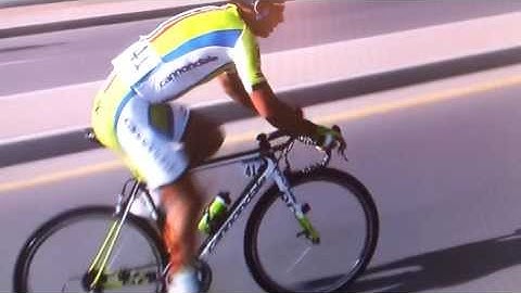 Peter Sagan bunny hop skills Tour of Oman stage 4