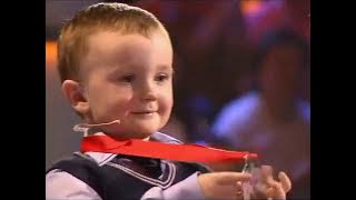 Download lagu Misha Osipov (3 yo) vs Anatoly Karpov (2016)