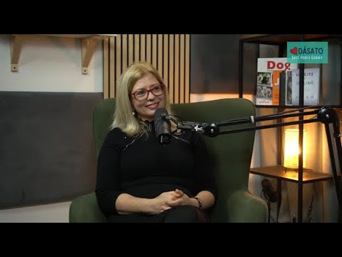 V okrúhlej 80tej časti relácie DÁSATO vyspovedal Blažej Černák z nahrávacieho štúdia Brept autorku relácie Gabiku Zúbrikovú, trocha rekapitulovali, trocha prezradili čo nové sa chystá a trocha spolu len tak voľne tárali, ako sa na správny Silvestrovský diel patrí.