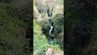 This Hidden Paris Park Feels Unreal 🇫🇷 (Buttes-Chaumont)