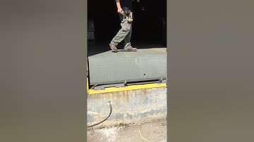 Air Bag Dock Leveler