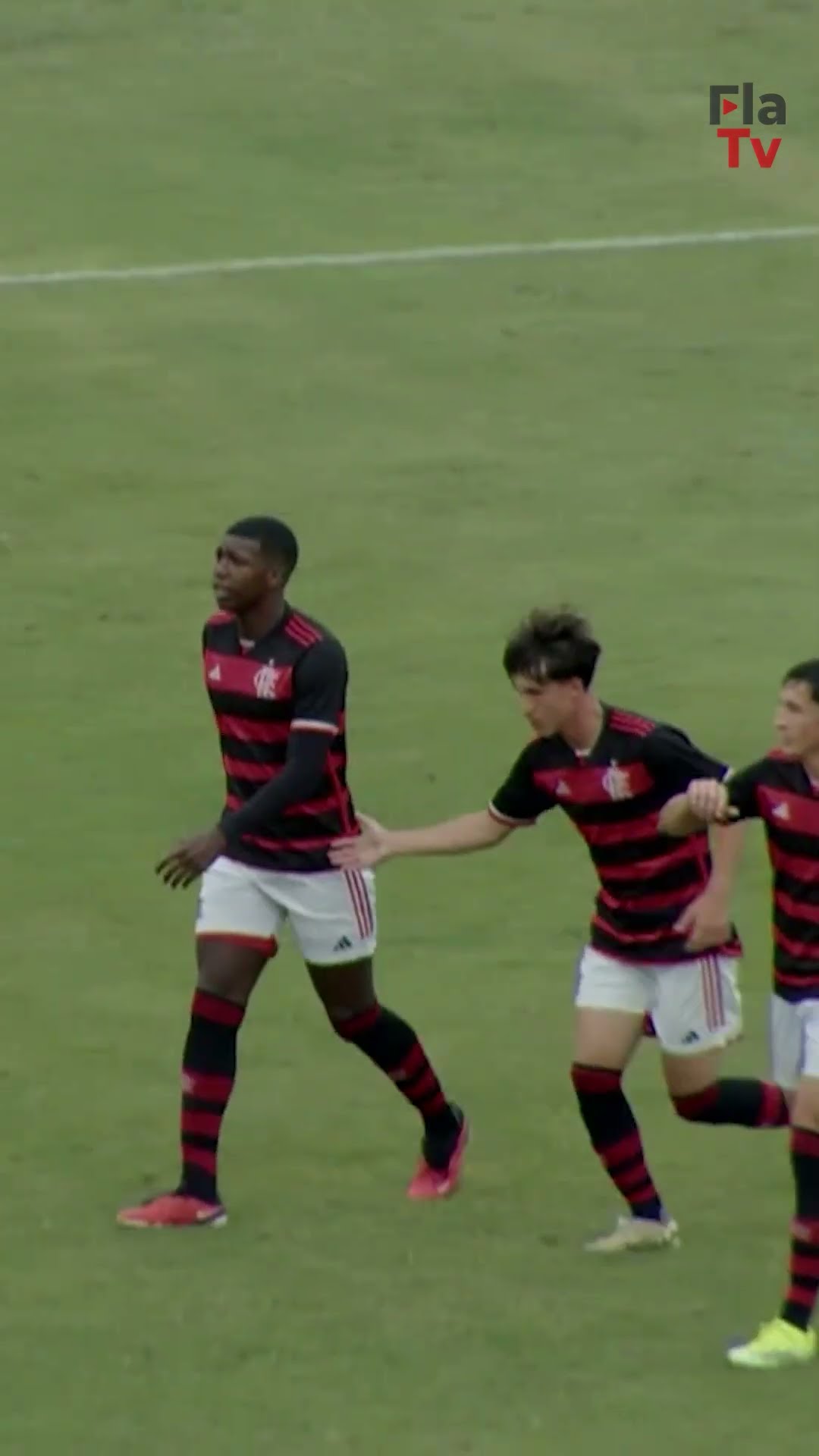 Flamengo 1x0 Nova Iguaçu - Campeonato Carioca Sub-15 - Semifinal - Jogo 2 | 1x0 - Rafael Tenório