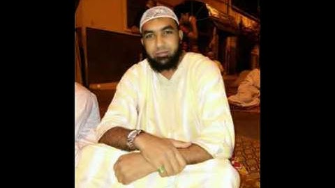 قصة في آية القارئ عبد الرزاق زعتر حفظه الله