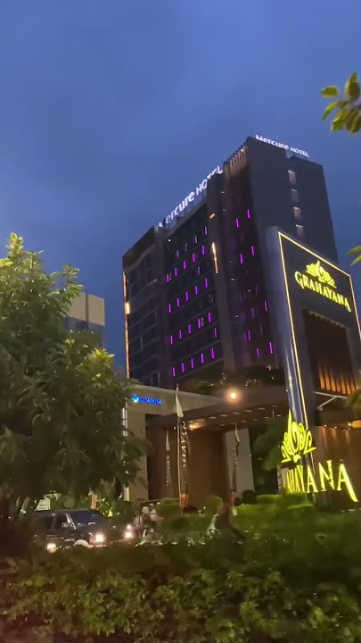 SUASANA KOTA KARAWANG DI MALAM HARI