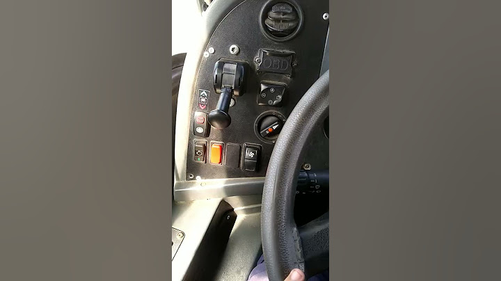 Ônibus perde o Freio de mão na decida😰🤯.  #Shorts #Onibus