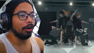 Professional Dancer Reacts to Stray Kids