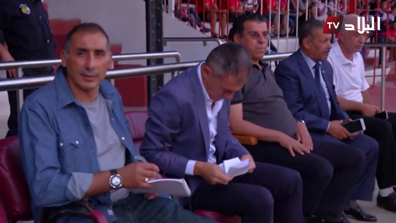 ألكراز يبعد الكوادر ويضم أسماء جديدة