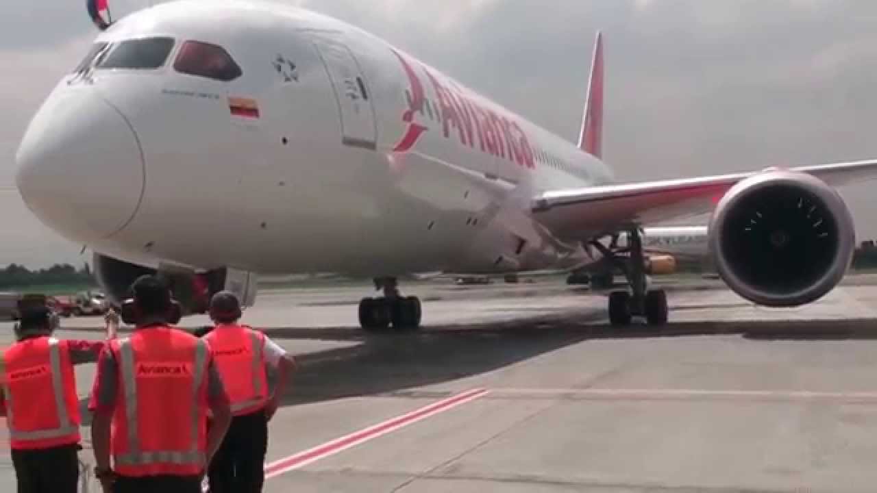 Arrival Boeing 787 8 Dreamliner Avianca To Bogota