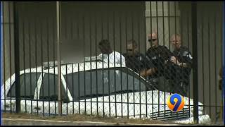 SWAT team takes down attempted murder suspect in north Charlotte