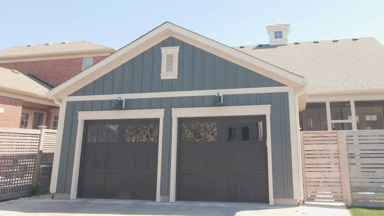 Gatta Homes Carriage Style Garage Doors