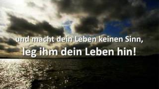 Video thumbnail of "Samuel Harfst - Das Privileg zu sein"