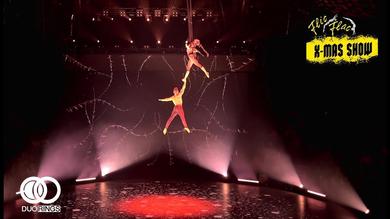 Duo Rings - Aerial Rings Duo at Flic Flac Nuernberg XMas Show 2023 - 2024