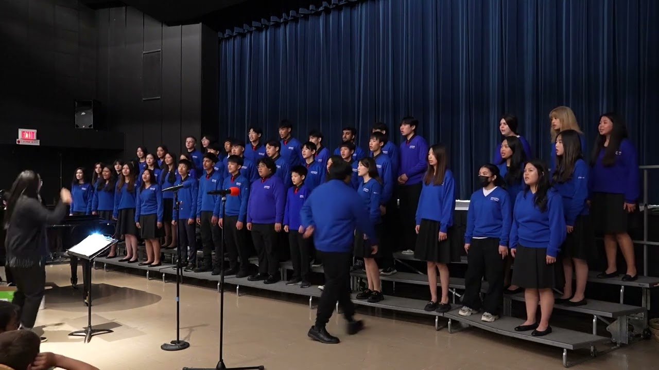 Worthy to be Praised by Byron J. Smith