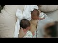 双子の同時授乳に挑戦!!