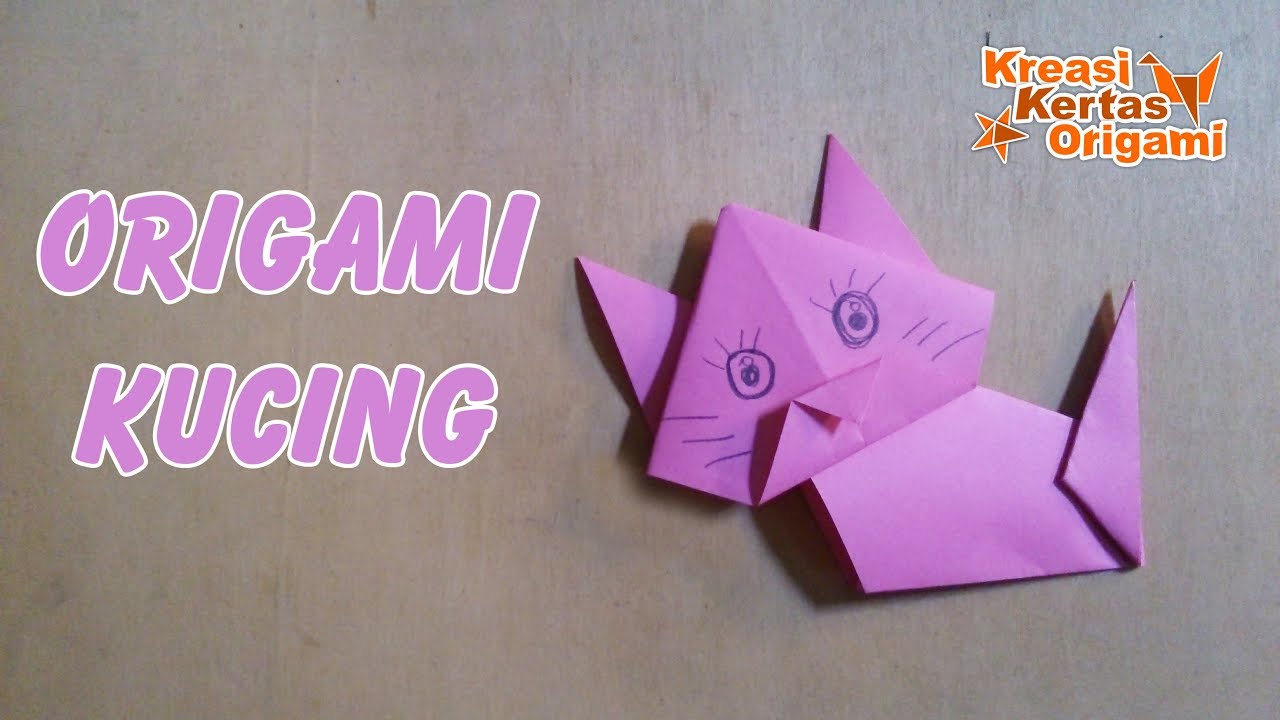 origami kucing duduk