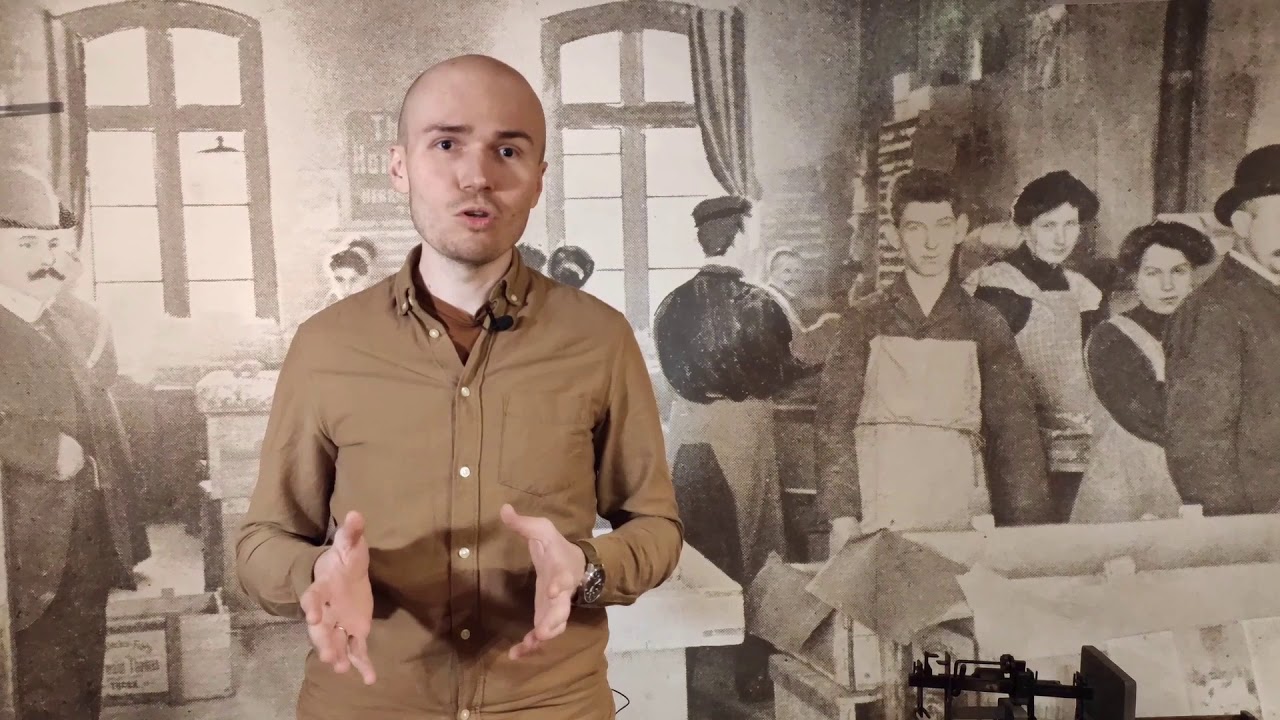 Z wizytą w Muzeum Toruńskiego Piernika. Dawna fabryka pierników i skrzynka po piernikach H. Thomasa