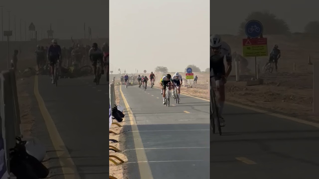 Huge crash at Spinneys Dubai 92 Cycle Challenge