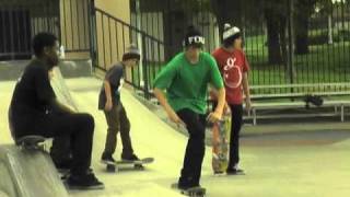Sunday Throwaway Clips