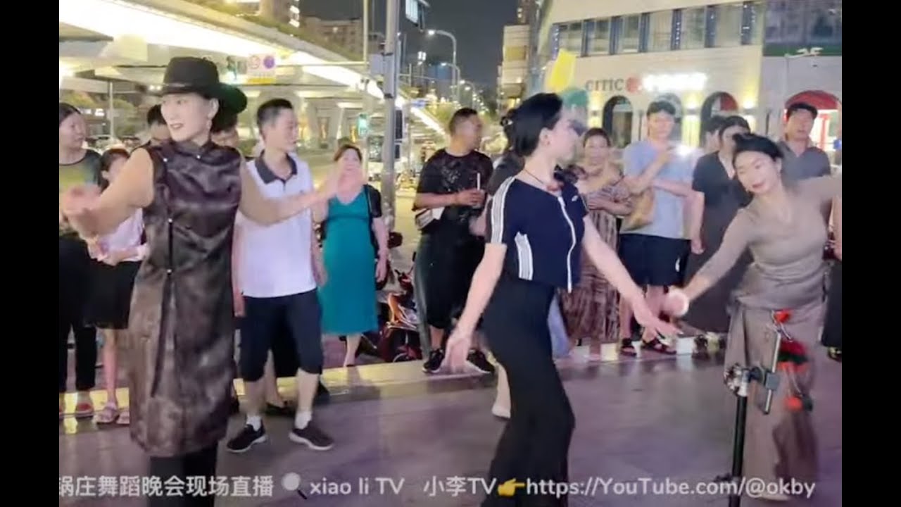 07/08/2023,Monday, Tibetan Dance Guozhuang Dance Party in Chengdu Roman Holiday Plaza