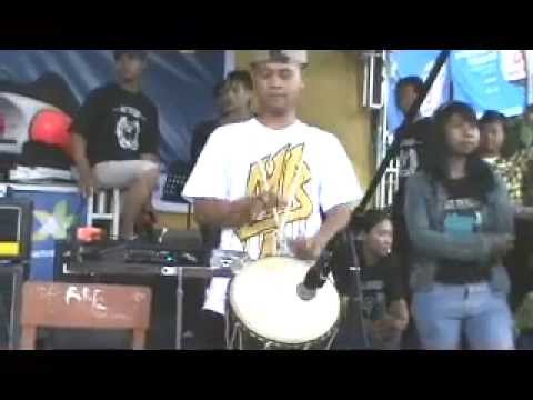 Gorengan Rast - Mojang Priangan (Cover) 3 Januari 2015