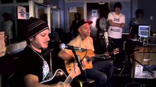 Tom Morello and Carl Restivo sing &quot;Save The Hammer For The Man&quot; for Occupy. Savage and beautiful.