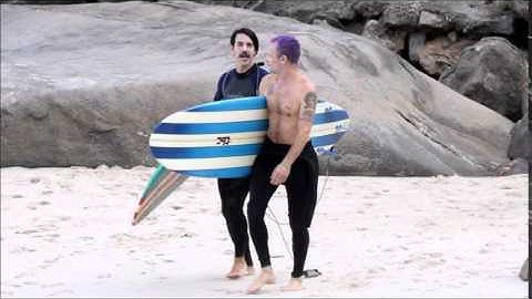 Bennington - Anthony Kiedis (05-04-2015)