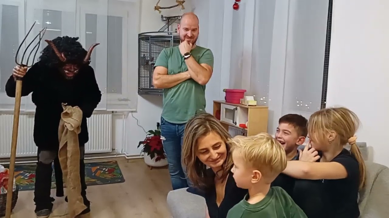 Přisel k nám Mikuláš s čertem a andělem