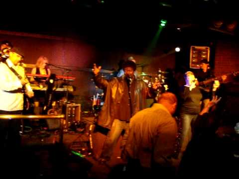 "Best of My Love"-Emotions-cover by The Funk Mob.MPG