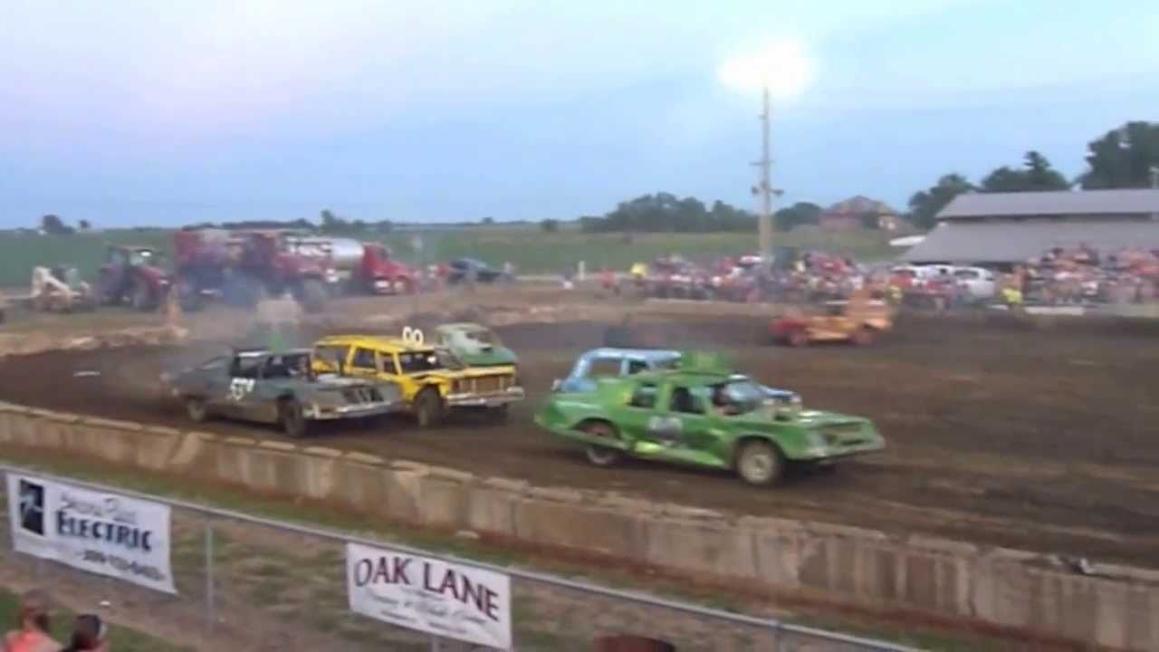 Henderson County Fairgrounds, Stronghurst, Illinois Oval track racing