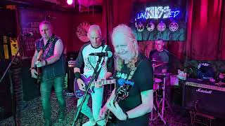 UnKISSed - Strutter - The Griffin 2026
