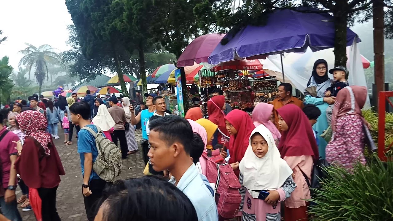 Mukela baturaden tahun baru 2020