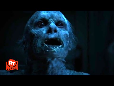Insidious: Chapter 3 (2015) - Killing the Man Who Can't Breathe