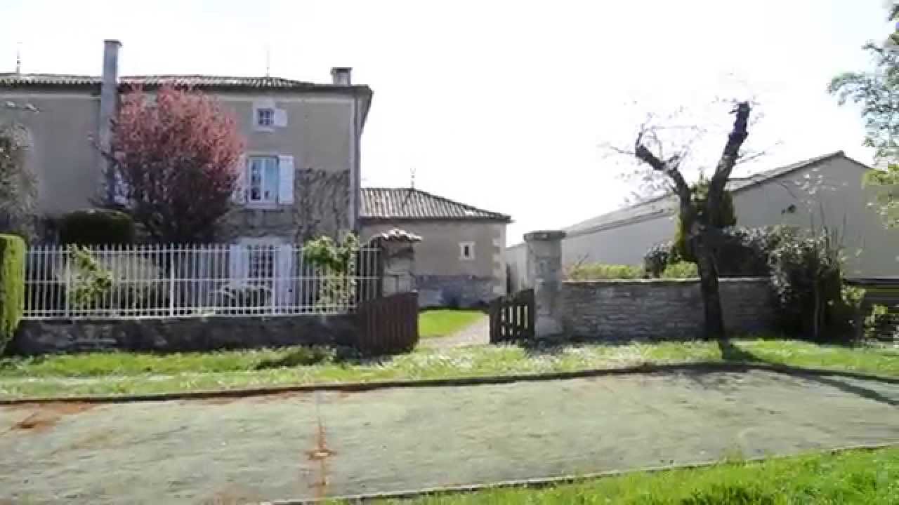 R4231 vendredi sur mer larme à gauche