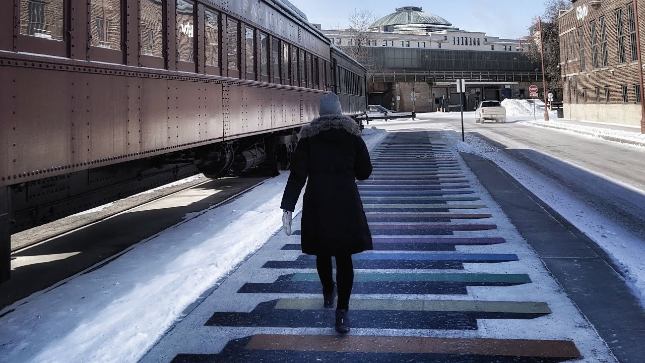 4K Winnipeg Walking Video 25 - The Forks - Downtown Winnipeg - FREEZING - Winter