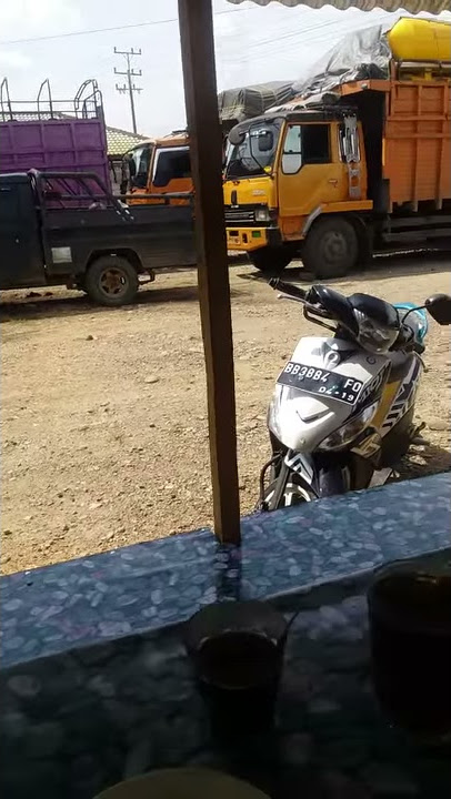 Ngopi di siang hari