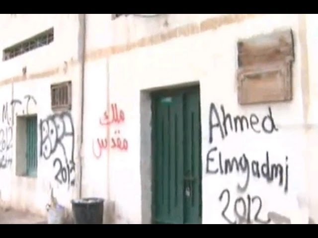 الليبيون يحاولون استعادة ممتلكاتهم المفقودة