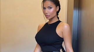 Adèle Grisoni Wealth