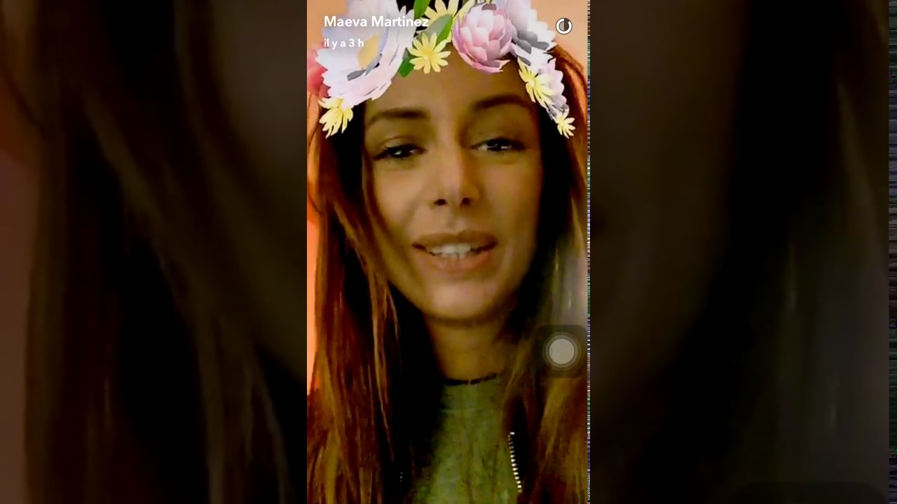 Maeva et Ses Amis Se Moque Severement de MArvin