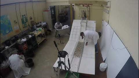 Granular flow lab experiments