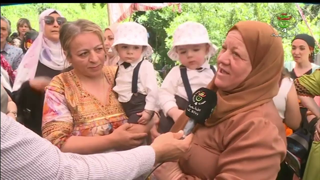 آث وعبان / تيزي وزو - إحياء عادة تقسيم مياه السقي.