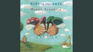 Video thumbnail of "Mikko Perkoila - Pieni juna"