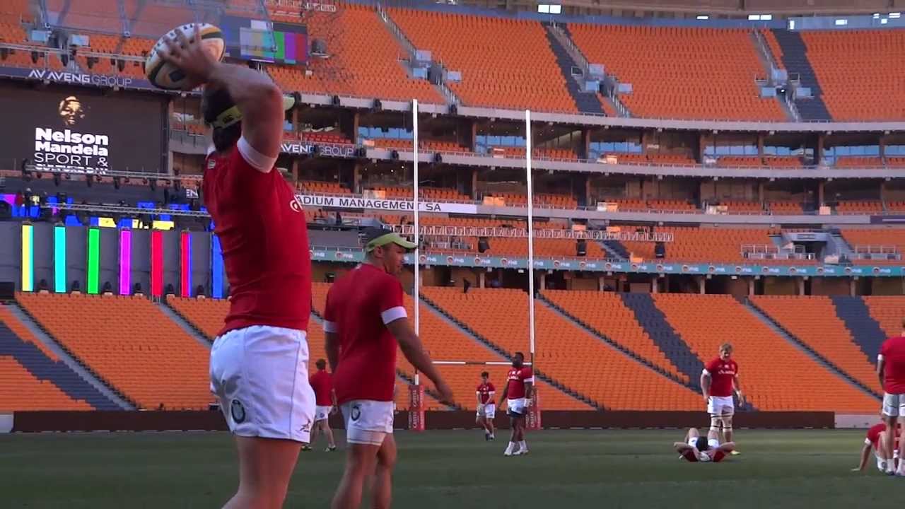 Bismarck du Plessis - Bissie practicing his lineout throws