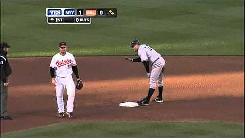 2010/04/28 Jeter scores on error