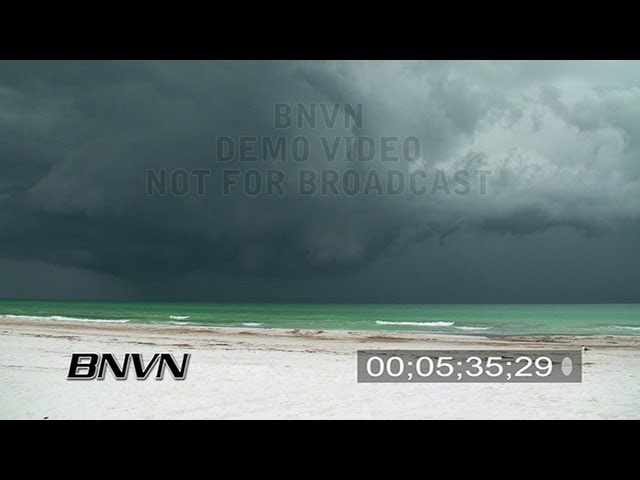 6/8/2007 Siesta Key, FL - Seabreeze Thunderstorm Video