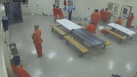 Inmate kills cellmate and hides body without guard...