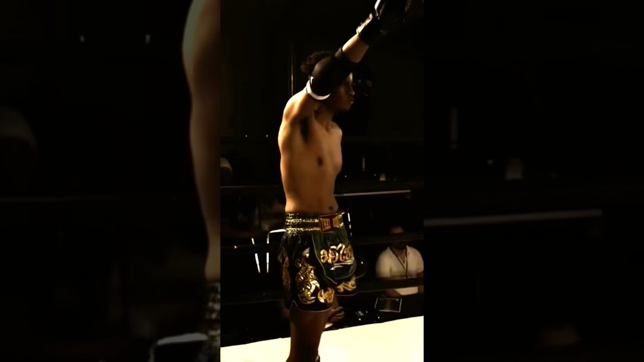 Spinning ELBOW K.O.! ⚔️🔥 Debut Amateur Muay Thai Fight Complete